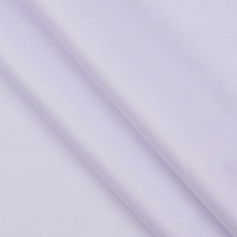 Benang bernafas menganyam fabrik tiga hala